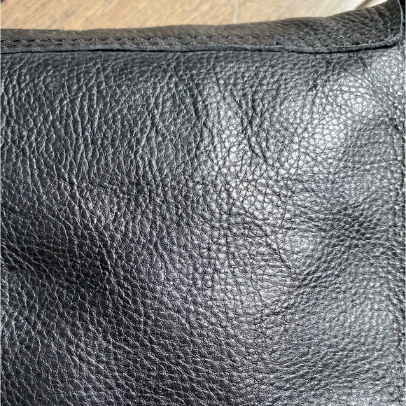 Zara small leather purse with chain strap. Black colour. - Picture 11 of 14